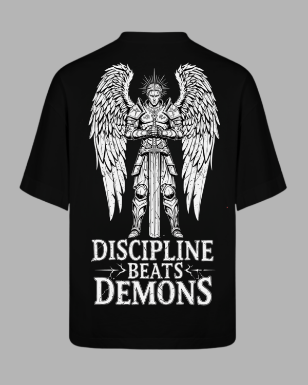 Oversized - Discipline beats Demons